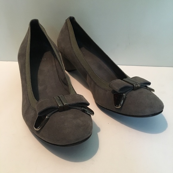 Stuart Weitzman Shoes - Stuart Weitzman gray suede wedges, 8M
